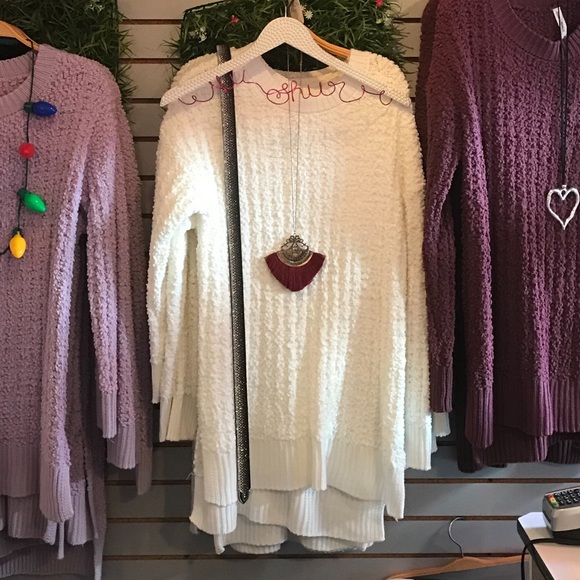 Zen Laven or White LONG SLEEVE ROUND NECK SWEATER - Picture 6 of 8